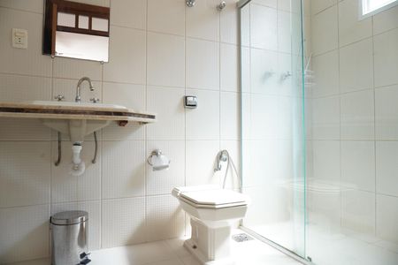 Casa para alugar com 400m², 5 quartos e 4 vagasSuíte 4 - Banheiro