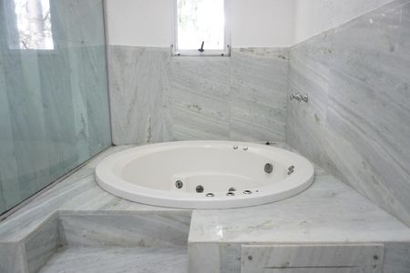 Casa para alugar com 400m², 5 quartos e 4 vagasSuíte 2 - Banheiro