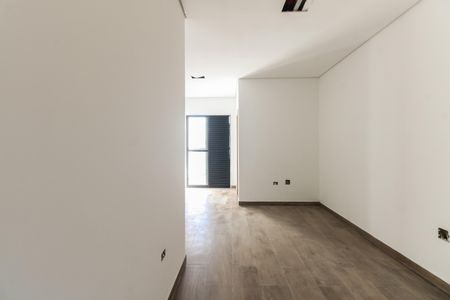 Casa à venda com 150m², 2 quartos e 3 vagasSuíte 2