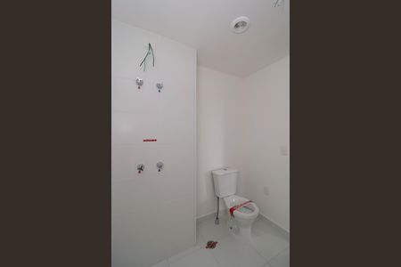 Studio para alugar com 25m², 1 quarto e sem vaga Studio para alugar com 25m², 1 quarto e sem vagaBanheiro