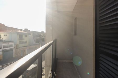 Casa à venda com 150m², 2 quartos e 3 vagasSuíte 2 - Varanda 