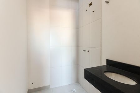 Casa à venda com 150m², 2 quartos e 3 vagasBanheiro Suíte 1