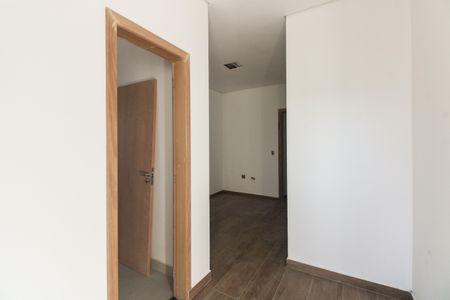 Casa à venda com 150m², 2 quartos e 3 vagasSuíte 2