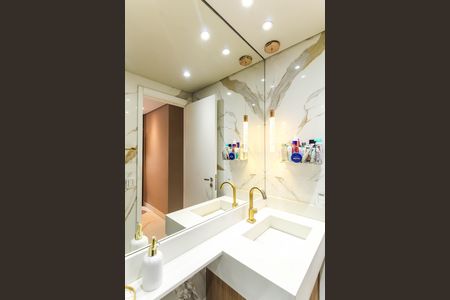 Banheiro da Suíte 1 de apartamento à venda com 2 quartos, 57m² em Brás, São Paulo