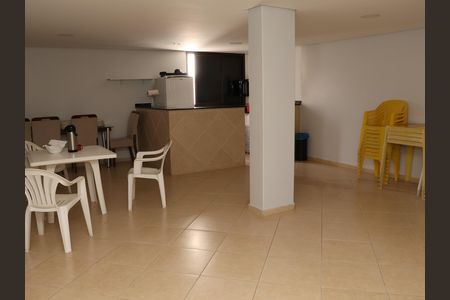 Apartamento para alugar com 81m², 2 quartos e 1 vagaÁrea comum - Salão de festas