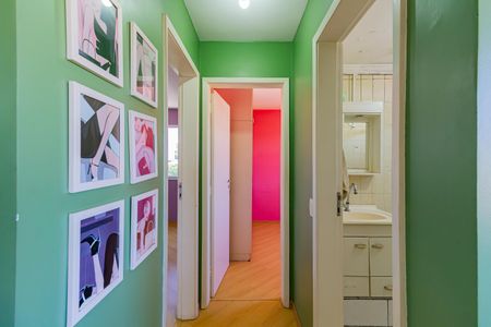 Corredor de apartamento para alugar com 2 quartos, 72m² em Jardim Petropolis, São Paulo