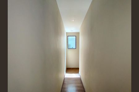 Apartamento à venda com 68m², 2 quartos e 1 vagaCorredor