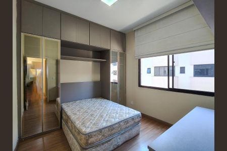 Apartamento à venda com 68m², 2 quartos e 1 vagaQuarto 2