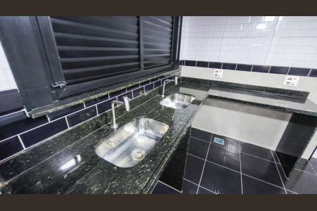 Apartamento à venda com 68m², 2 quartos e 1 vagaÁrea comum - Salão de festas