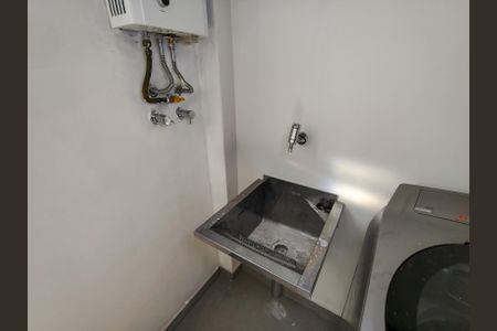 Apartamento à venda com 68m², 2 quartos e 1 vagaCozinha e Área de Serviço