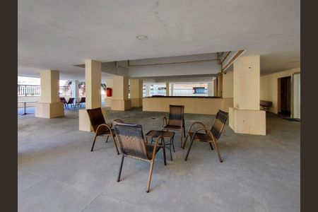 Apartamento à venda com 68m², 2 quartos e 1 vagaÁrea comum - Playground