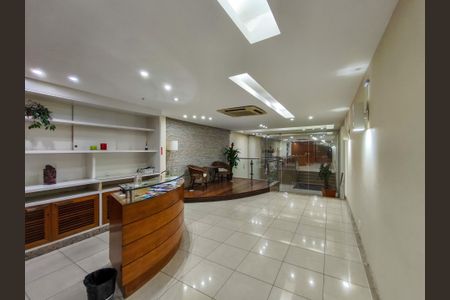 Apartamento à venda com 68m², 2 quartos e 1 vagaFachada e portaria