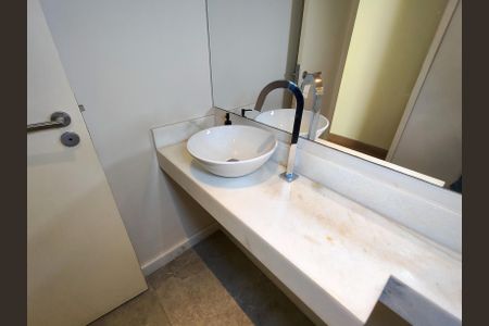 Apartamento à venda com 68m², 2 quartos e 1 vagaLavabo