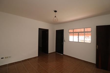 Casa para alugar com 92m², 1 quarto e 1 vagaSala
