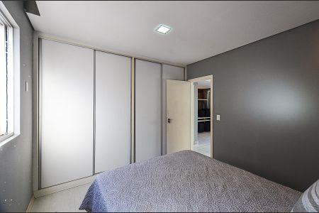 Apartamento à venda com 186m², 4 quartos e 2 vagas Apartamento à venda com 186m², 4 quartos e 2 vagasSuíte Master 2° Pavimento