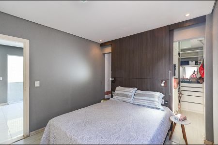 Apartamento à venda com 186m², 4 quartos e 2 vagas Apartamento à venda com 186m², 4 quartos e 2 vagasSuíte Master 2° Pavimento