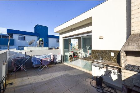 Apartamento à venda com 186m², 4 quartos e 2 vagas Apartamento à venda com 186m², 4 quartos e 2 vagasCobertura