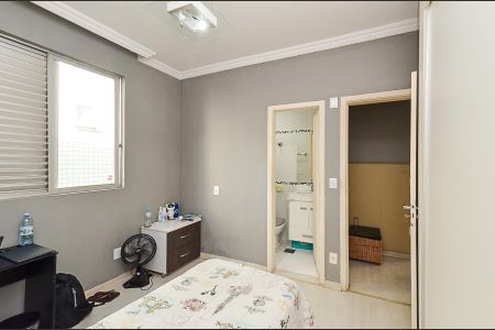 Suíte de apartamento à venda com 4 quartos, 186m² em Palmares, Belo Horizonte
