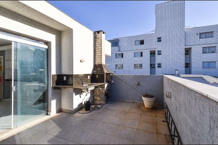 Apartamento à venda com 186m², 4 quartos e 2 vagas Apartamento à venda com 186m², 4 quartos e 2 vagasCobertura