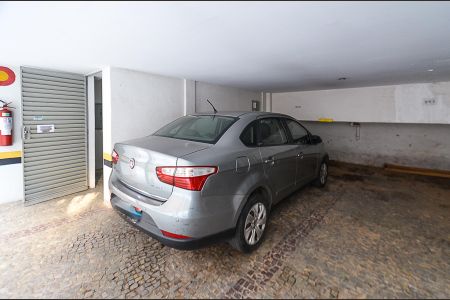 Apartamento à venda com 186m², 4 quartos e 2 vagas Apartamento à venda com 186m², 4 quartos e 2 vagasGaragem
