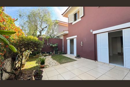 Casa à venda com 249m², 3 quartos e 3 vagas
