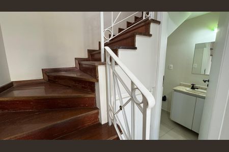 Casa à venda com 249m², 3 quartos e 3 vagas