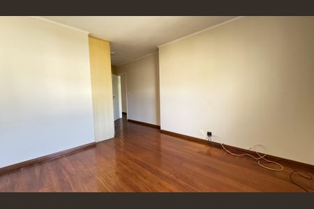 Casa à venda com 249m², 3 quartos e 3 vagas
