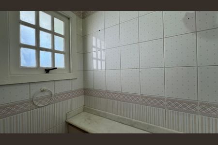 Casa à venda com 249m², 3 quartos e 3 vagas