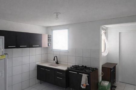 Cozinha de apartamento à venda com 2 quartos, 51m² em Guajuviras, Canoas