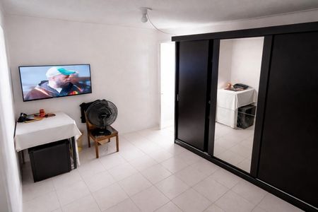 Quarto 1 de apartamento à venda com 2 quartos, 51m² em Guajuviras, Canoas