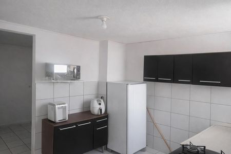 Cozinha de apartamento à venda com 2 quartos, 51m² em Guajuviras, Canoas