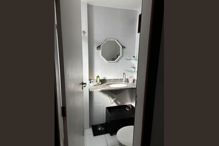 Banheiro de apartamento para alugar com 2 quartos, 84m² em Pituba, Salvador