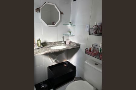 Banheiro de apartamento para alugar com 2 quartos, 84m² em Pituba, Salvador