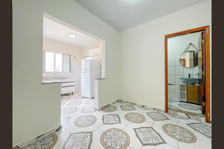 Casa para alugar com 30m², 1 quarto e sem vaga Casa para alugar com 30m², 1 quarto e sem vagaSala