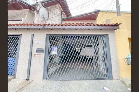 Casa para alugar com 30m², 1 quarto e sem vaga Casa para alugar com 30m², 1 quarto e sem vagaFachada