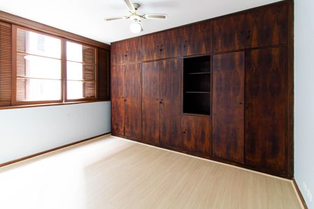 Apartamento à venda com 105m², 2 quartos e sem vagaSuíte