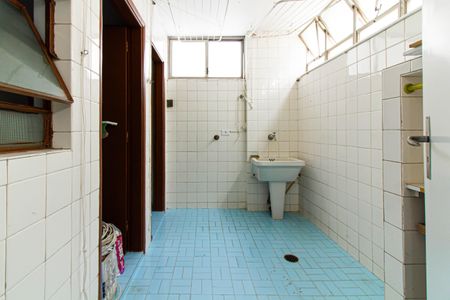 Apartamento à venda com 105m², 2 quartos e sem vagaÁrea de Serviço