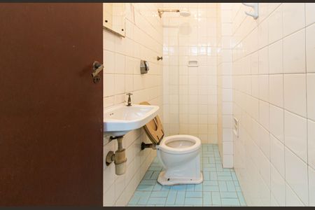 Apartamento à venda com 105m², 2 quartos e sem vagaÁrea de Serviço