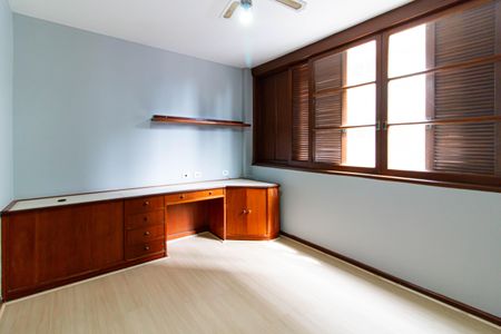 Apartamento à venda com 105m², 2 quartos e sem vagaQuarto