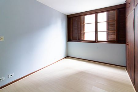 Apartamento à venda com 105m², 2 quartos e sem vagaSuíte