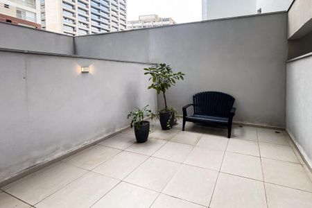 Apartamento para alugar com 39m², 1 quarto e sem vaga Apartamento para alugar com 39m², 1 quarto e sem vagaVaranda