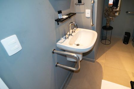 Apartamento para alugar com 39m², 1 quarto e sem vaga Apartamento para alugar com 39m², 1 quarto e sem vagaBanheiro