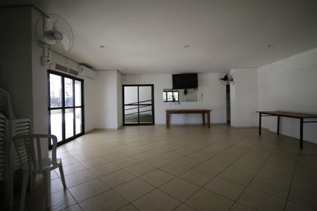 Apartamento à venda com 66m², 2 quartos e 1 vagaÁrea comum - Salão de festas