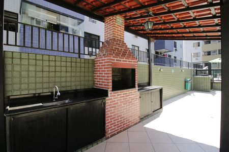 Apartamento à venda com 66m², 2 quartos e 1 vagaÁrea comum - Churrasqueira