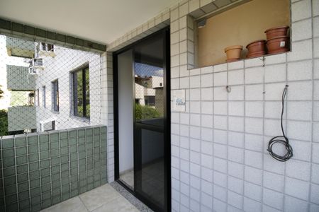 Apartamento à venda com 66m², 2 quartos e 1 vagaVaranda da Sala