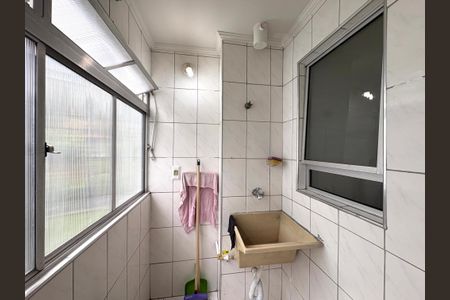 Apartamento para alugar com 55m², 2 quartos e 1 vagaÁrea de Serviço