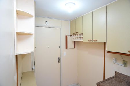 Apartamento à venda com 156m², 3 quartos e 2 vagas Apartamento à venda com 156m², 3 quartos e 2 vagasCozinha