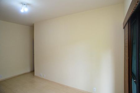 Apartamento à venda com 156m², 3 quartos e 2 vagas Apartamento à venda com 156m², 3 quartos e 2 vagasQuarto 1