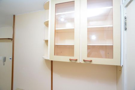 Apartamento à venda com 156m², 3 quartos e 2 vagas Apartamento à venda com 156m², 3 quartos e 2 vagasCozinha