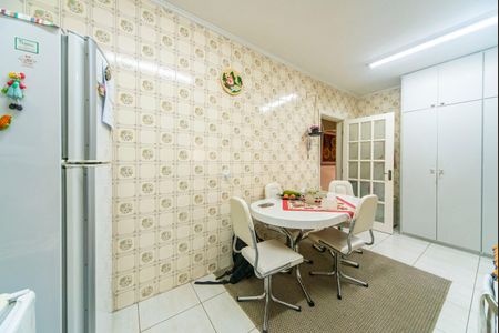 Apartamento à venda com 89m², 2 quartos e 1 vaga Apartamento à venda com 89m², 2 quartos e 1 vagaCozinha